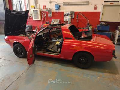 Lancia BetaCoupéSpiderHPE Lancia Beta spider 1.8 Zagato Rosso usata Gaggiano