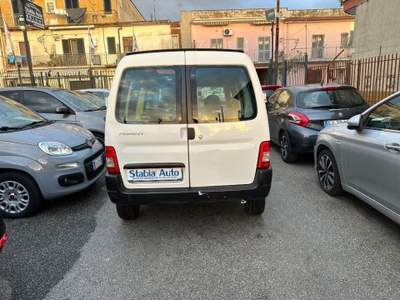 Peugeot Ranch Ranch 170C 1.6 16V HDi/90CV cat Furgone Bianco usata Castellammare di Stabia