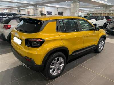 Jeep Avenger 1.2 Turbo Altitude Oro usata Iglesias