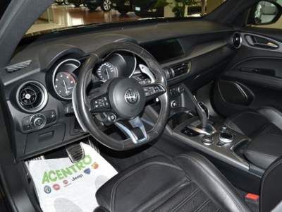 Alfa Romeo Stelvio  - 2.2 turbo diesel 210cv at8 q4 veloce Nero usata CAGLIARI