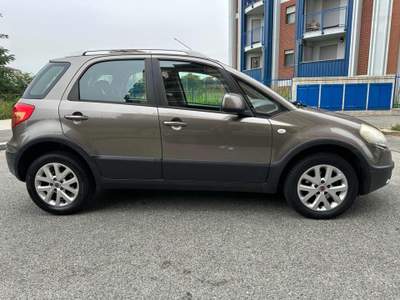 Fiat Sedici 2.0 MJT 16V DPF 4x4 Dynamic Marrone usata Torino