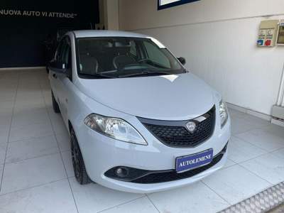 Lancia Ypsilon 1.2 69 CV 5 porte S&S Gold PER NEOPATENTATI Grigio usata Concordia Sagittaria