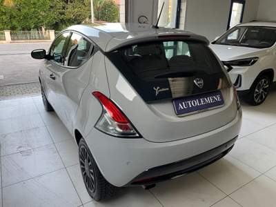 Lancia Ypsilon 1.2 69 CV 5 porte S&S Gold PER NEOPATENTATI Grigio usata Concordia Sagittaria