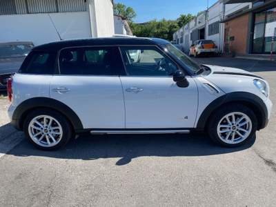 MINI Countryman Mini Cooper D Countryman ALL4 Automatica Bianco usata Coriano