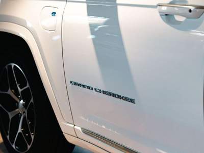 Jeep Grand Cherokee 2.0 PHEV ATX 4xe Summit Reserve Bianco usata Sassari