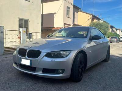 BMW Serie 3 320d d xDrive cat Coupé Futura Grigio usata Imola