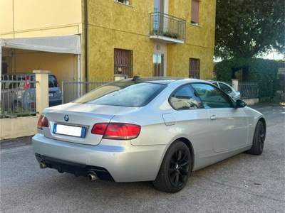 BMW Serie 3 320d d xDrive cat Coupé Futura Grigio usata Imola
