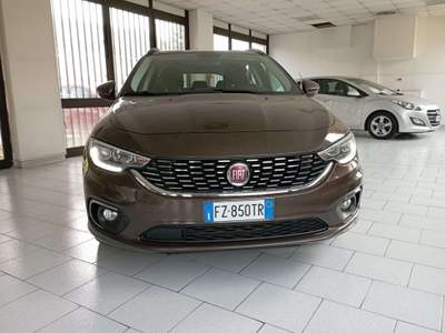 Fiat Tipo Tipo SW 1.6 mjt Lounge s Marrone usata Turbigo