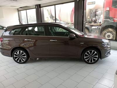 Fiat Tipo Tipo SW 1.6 mjt Lounge s Marrone usata Turbigo