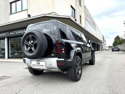 Land Rover Defender 110 3.0D I6 200 CV AWD Auto Nero usata Ranica