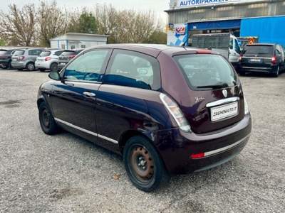 Lancia Ypsilon 1.2 Argento+NEOPATENTATI+CONTO VENDITA Lilla usata Roburent