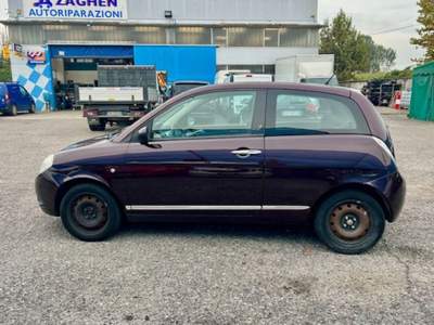 Lancia Ypsilon 1.2 Argento+NEOPATENTATI+CONTO VENDITA Lilla usata Roburent