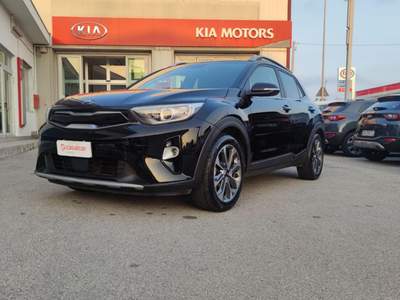 Kia Stonic 1.4 MPI EcoGPL Energy Nero usata Salerno
