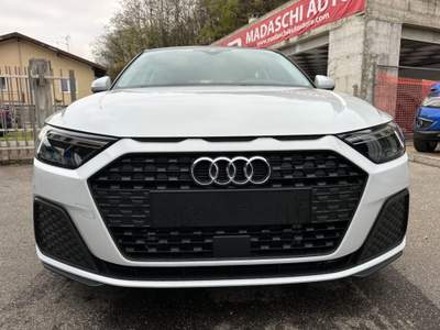 Audi A1 Sportback 25 TFSI PDC LED Sitzhzg Tempo Kl Bianco usata Cannobio