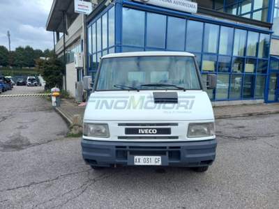 Iveco Daily 30-8 2.5 Diesel 9 POSTI Bianco usata Fino Mornasco