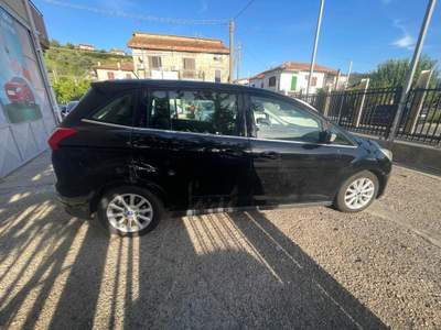 Ford C-Max 7 1.5 TDCi 120CV Powershift Start&Stop Titanium Nero usata AGROPOLI