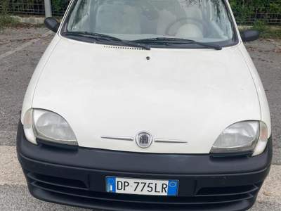 Fiat 600 1.1 Bianco usata AGROPOLI