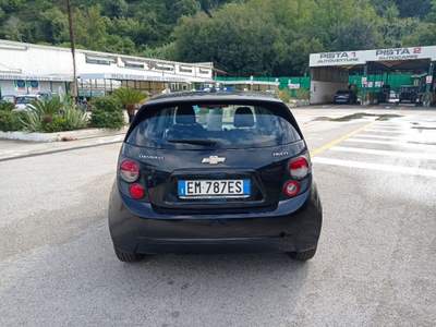 Chevrolet Aveo 1.2 86CV 5 porte LT GPL Nero usata Napoli