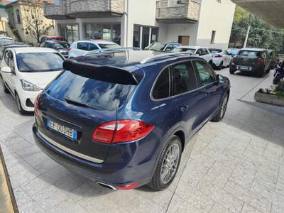 Porsche Cayenne 3.0 V6 tdi tiptronic 240cv - EURO5 Blu/Azzurro usata Cappelle sul Tavo
