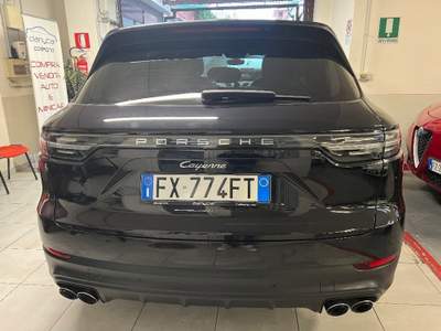 Porsche Cayenne 3.0 V6 TIPTRONIC PELLE TETTO APRIBILE Nero usata Collegno