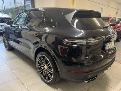 Porsche Cayenne 3.0 V6 TIPTRONIC PELLE TETTO APRIBILE Nero usata Collegno