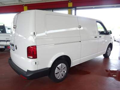 Volkswagen Transporter 2.0 TDI 150CV PLungo Furgone Business Bianco usata Maser