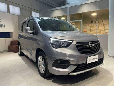 Opel Combo Life 1.5 Diesel INNOVATION - Blind Spot assist / 16" Grigio usata Milano