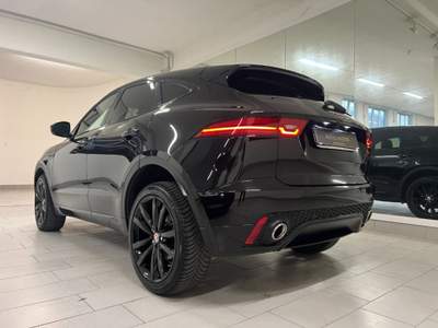 Jaguar E-Pace 2.0D 150 CV AWD aut. R-Dynamic FULL BLACK !! Nero usata Rovereto