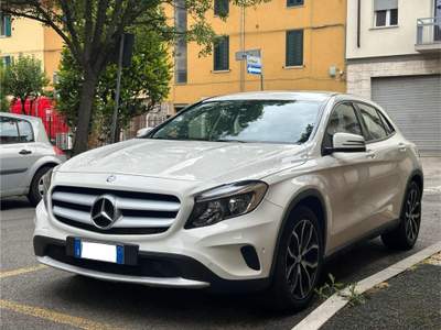 Mercedes-Benz GLA d Executive Bianco usata Imola