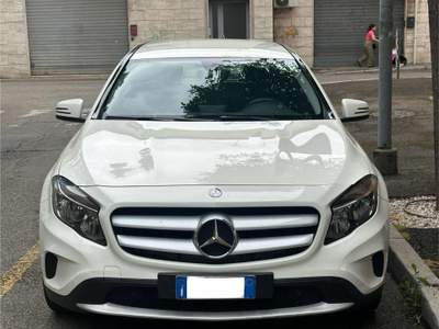Mercedes-Benz GLA d Executive Bianco usata Imola