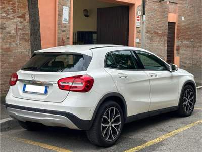 Mercedes-Benz GLA d Executive Bianco usata Imola