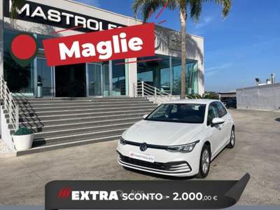 Volkswagen Golf 1.0 eTSI EVO DSG Life Bianco usata Lucugnano