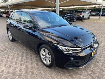 Volkswagen Golf VIII 2.0 TDI 150 CV DSG Nero usata Giarre