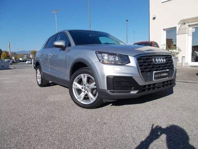 Audi Q2 30 TDI S tronic Business Navi Argento usata SAN VENDEMIANO