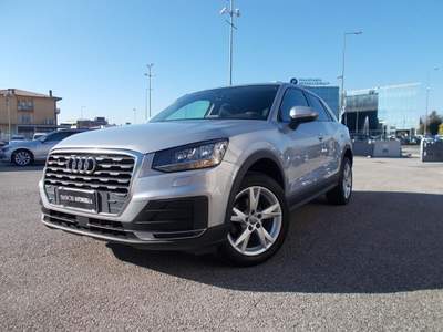 Audi Q2 30 TDI S tronic Business Navi Argento usata SAN VENDEMIANO