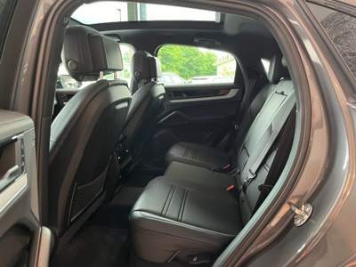 Porsche Cayenne Coupé 3.0 V6 E-Hybrid 470cv Grigio usata Noventa Vicentina