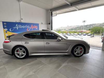 Porsche Panamera 4.8 Turbo 500CV KM CERTIFICATI Argento usata ADRANO