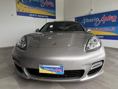 Porsche Panamera 4.8 Turbo 500CV KM CERTIFICATI Argento usata ADRANO