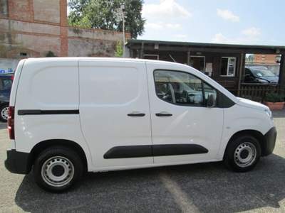 Citroen Berlingo BlueHDi 100 Van Bianco usata Roma