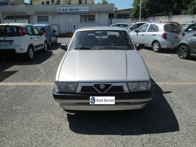 Alfa Romeo 75 1.8 IE Argento usata Roma
