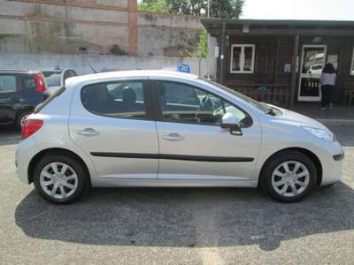 Peugeot 207 1.4 HDi 70CV 5p. Argento usata Roma
