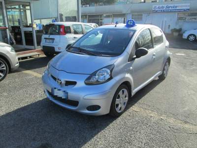 Toyota Aygo 1.0 12V VVT-i 5 porte Argento usata Roma
