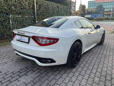 Maserati GranTurismo 4.7 S (AUTOMATICA CON LEVA) NAVIGATORE CERCHI 20" Bianco usata Monza