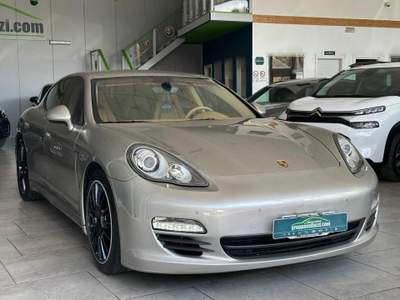 Porsche Panamera 3.0d 250CV PASM SPORT CRUISE NAVI TOP Grigio usata POTENZA