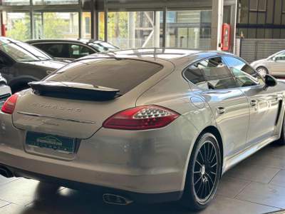 Porsche Panamera 3.0d 250CV PASM SPORT CRUISE NAVI TOP Grigio usata POTENZA