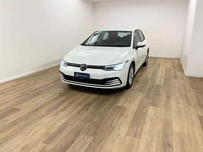 Volkswagen Golf 1.5 eTSI 130 CV EVO ACT Life Bianco usata ZEVIO