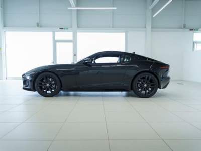 Jaguar F-Type (X152)  2.0 aut. CoupÃ©R-Dynamic Black Nero usata Vicenza