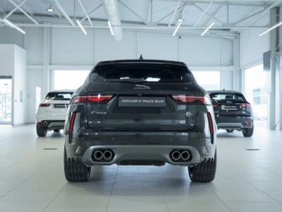 Jaguar F-Pace (X761)  5.0 V8 550 CV AWD aut. SVR Nero usata Vicenza