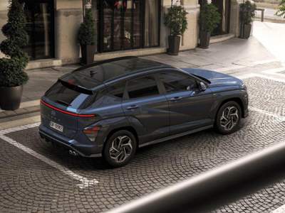 Hyundai Kona 1.6 T-GDI DCT NLine Blu/Azzurro usata Codroipo