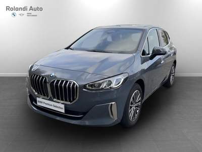 BMW Serie 2 220i i Active Tourer mhev 48V Luxury auto Grigio usata Casale Monferrato